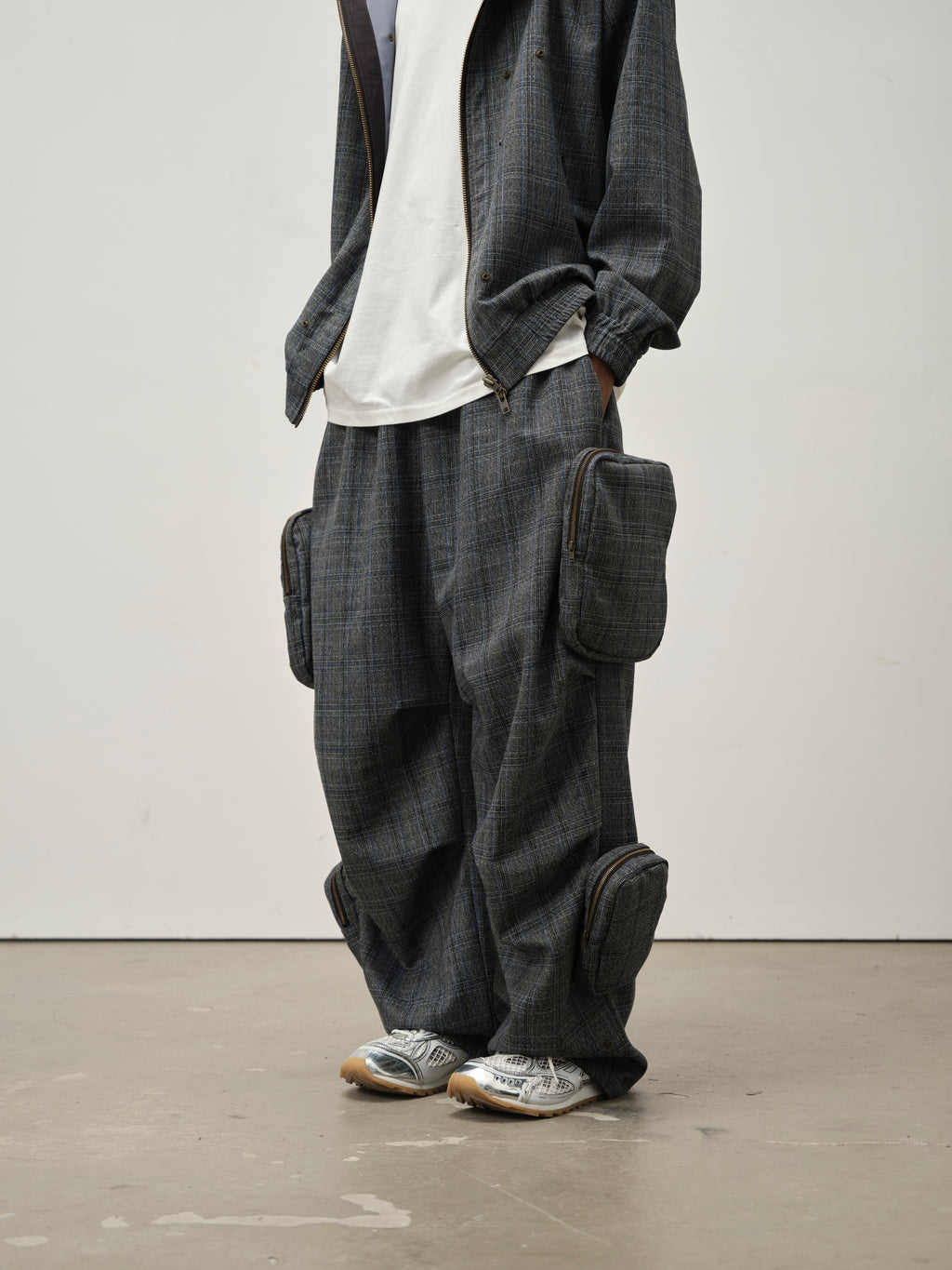 Detachable Pocket Plaid Trousers
