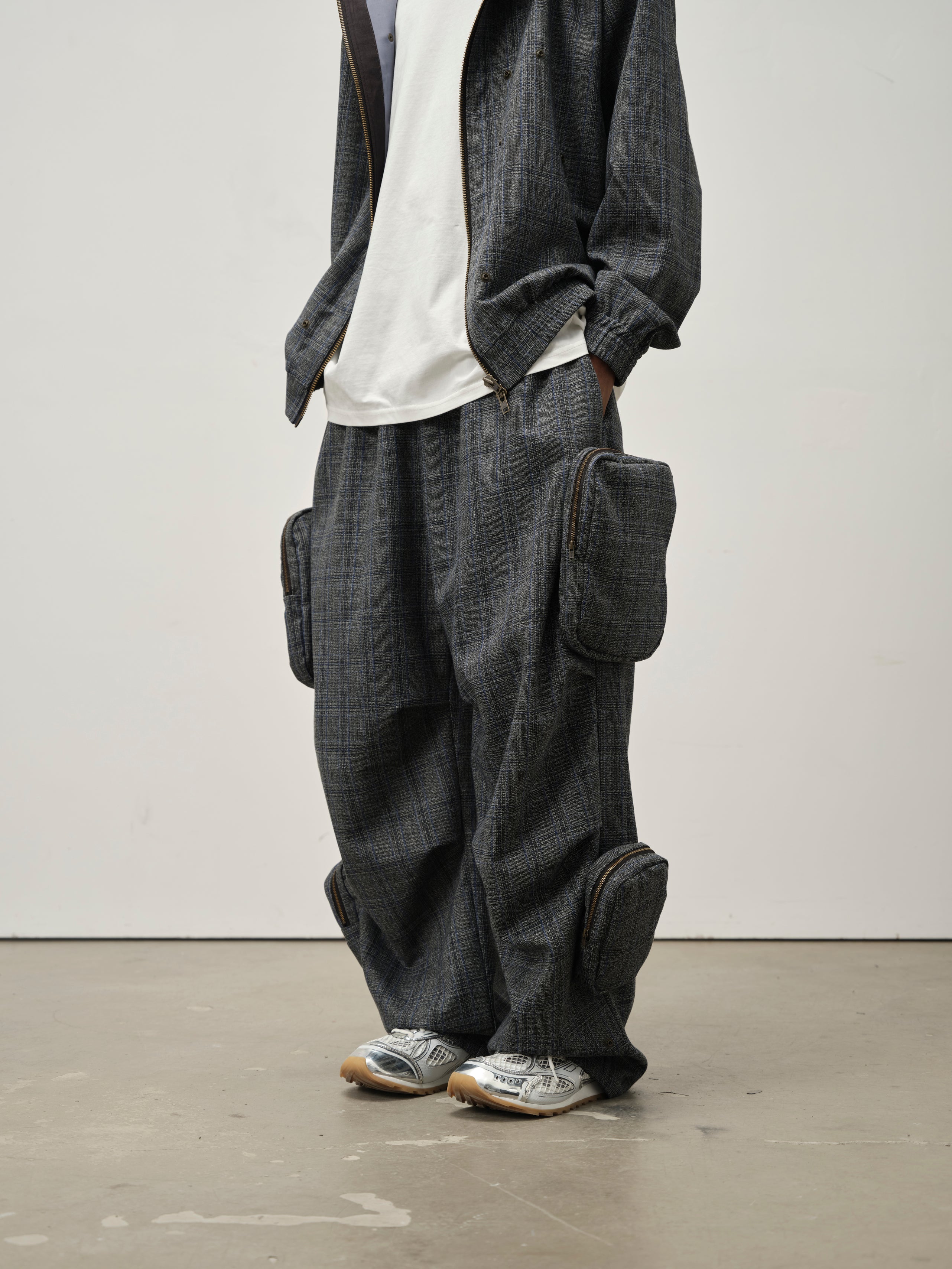 Detachable Pocket Plaid Trousers